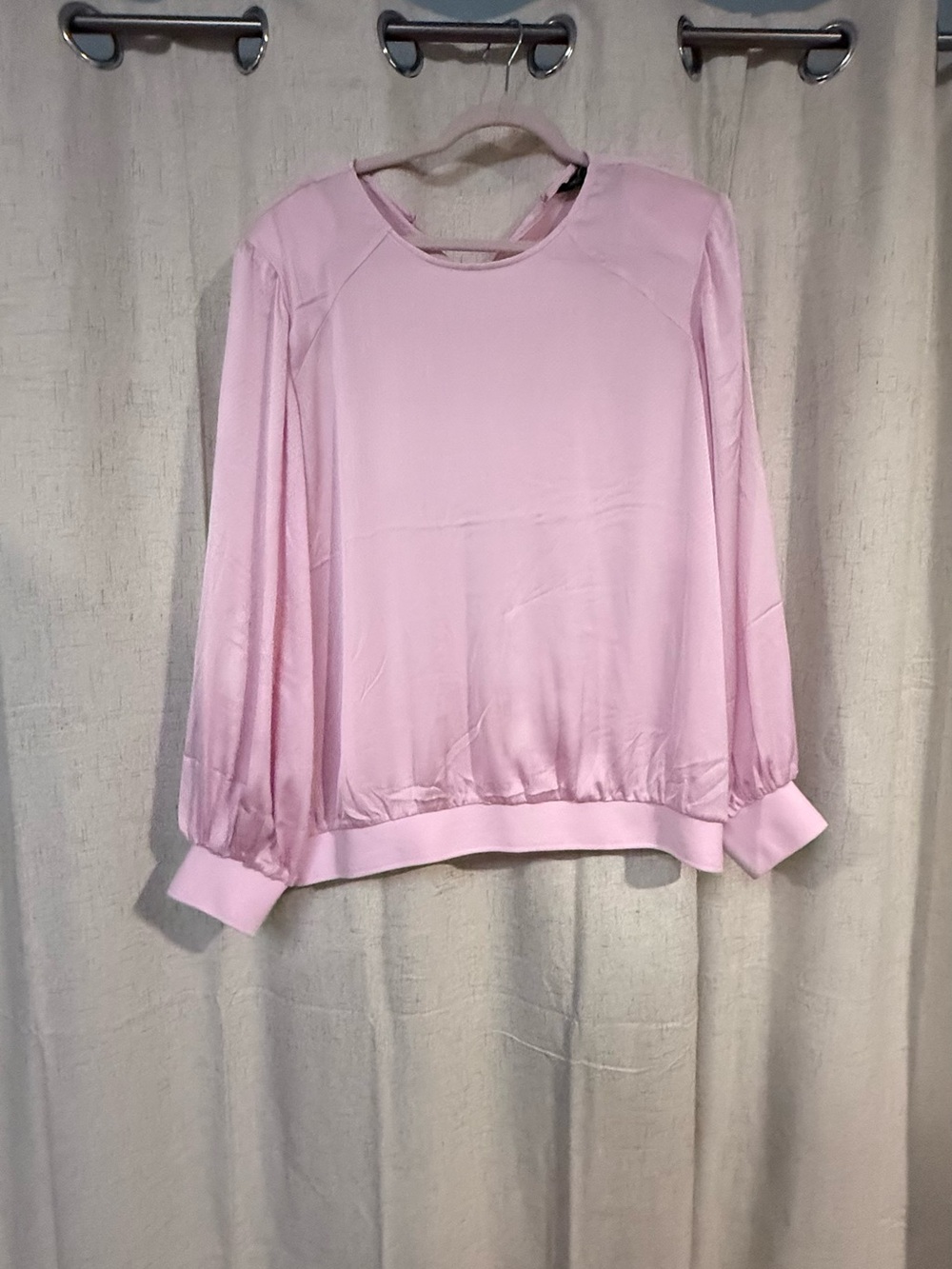 Express Light Pink Long-Sleeve Pullover Sweatshirt
